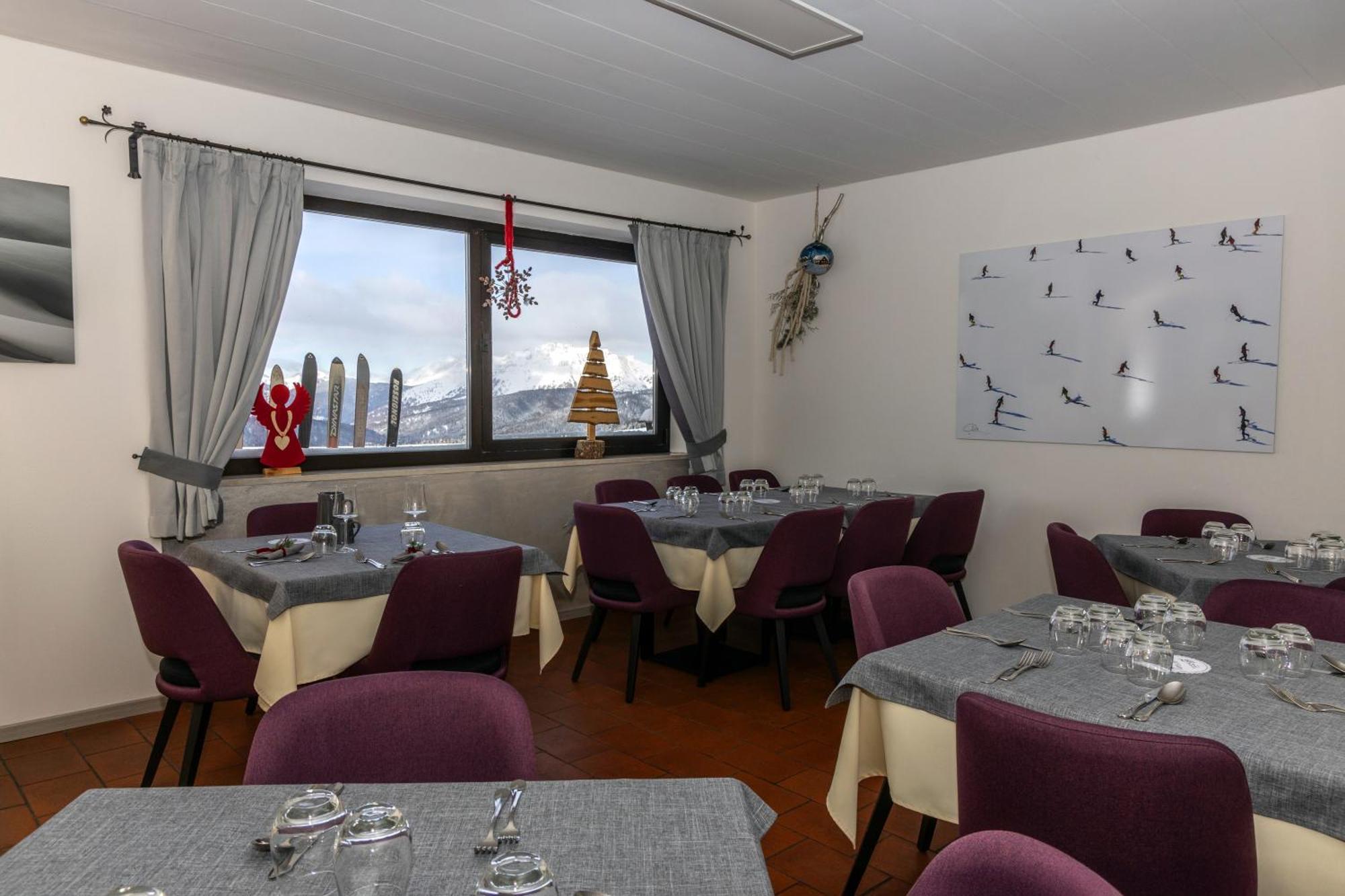 Albergo Venezia Passo Rolle Exterior photo